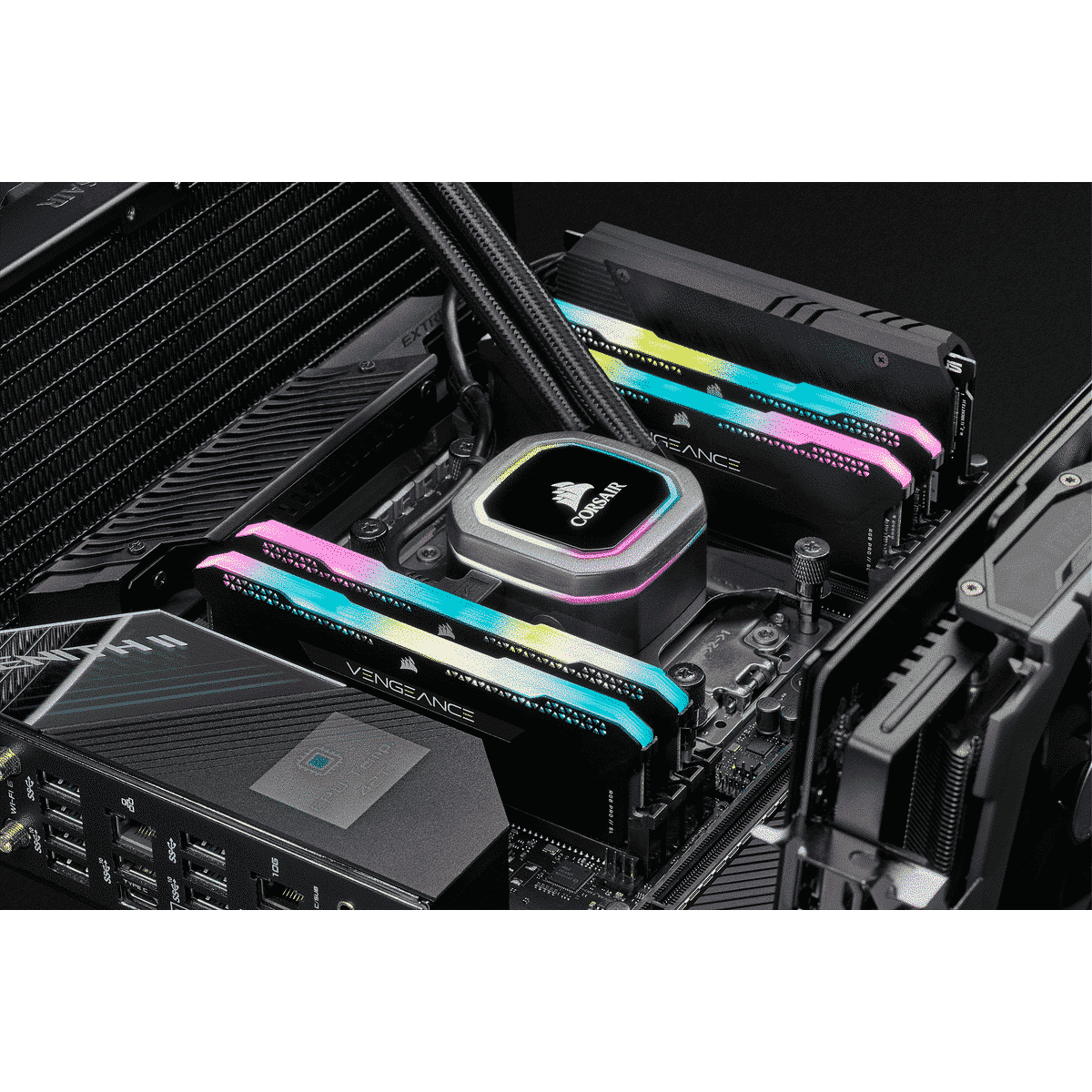 Corsair Vengeance RGB PRO SL In-situ Promo View 2