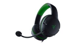 Razer Kaira X for Xbox Black Front Angled View